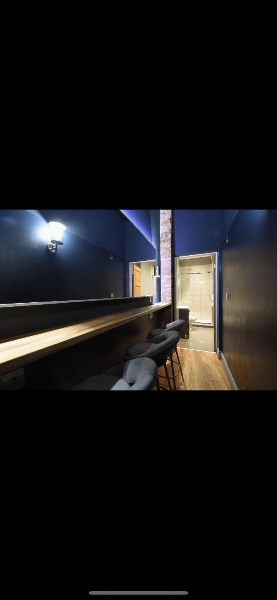 Swan Street Townhouse Hot Tub & Roof Terrace — Photos 1